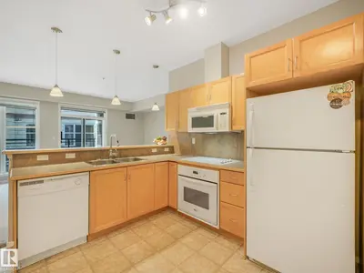 Interior photo 3 of #150 4827 104A ST NW