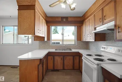 Interior photo 3 of 7804 143 AV NW