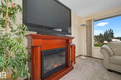 Interior photo 3 of 69 DUNLUCE RD NW