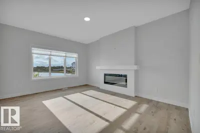 Interior photo 2 of 788 Bank DR