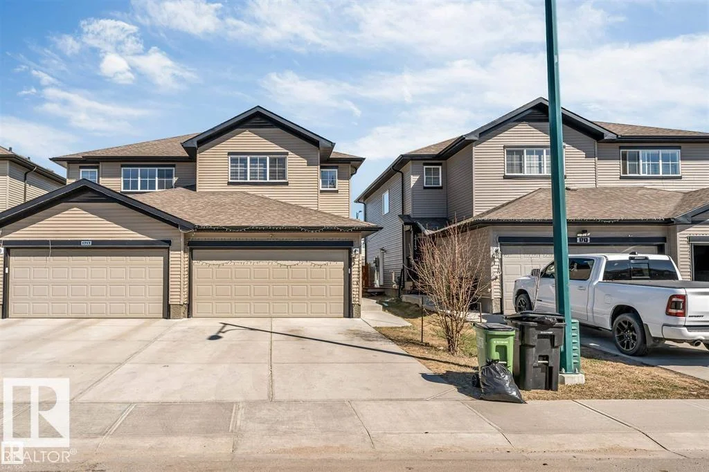 1715 27 ST NW, Edmonton - 4 bedroom Duplex for sale