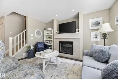 Interior photo 3 of 197 SUMMERSTONE LN
