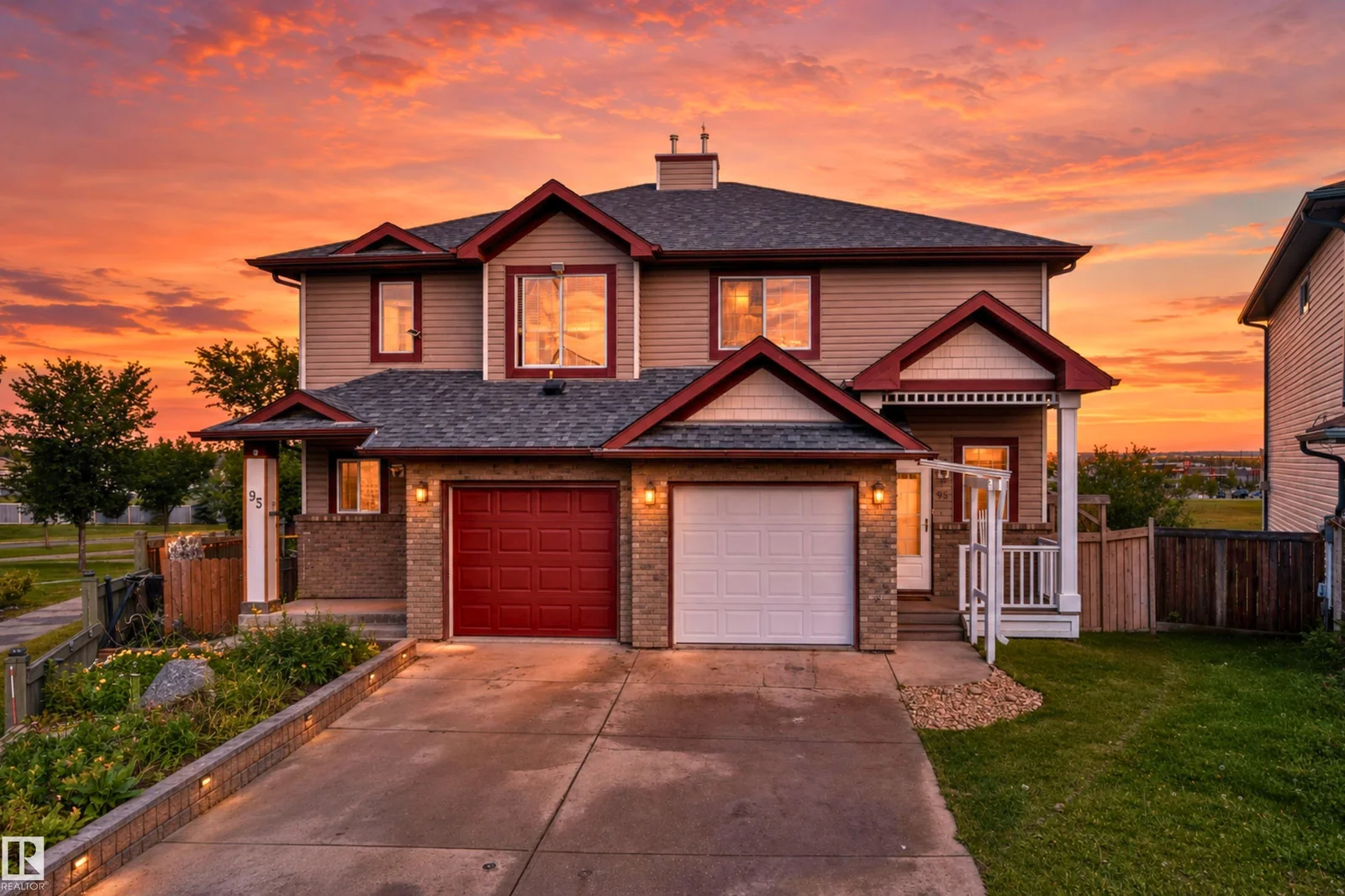 95 VENTURA ST, Spruce Grove - 3 bedroom Duplex for sale