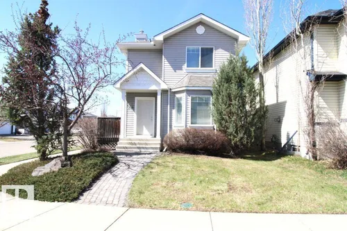 744 88 ST SW