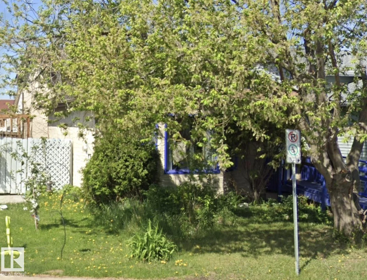 8316 157 AV NW, Edmonton - 3 bedroom Detached Single Family for sale
