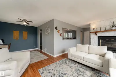 Interior photo 2 of 5020 51 ST