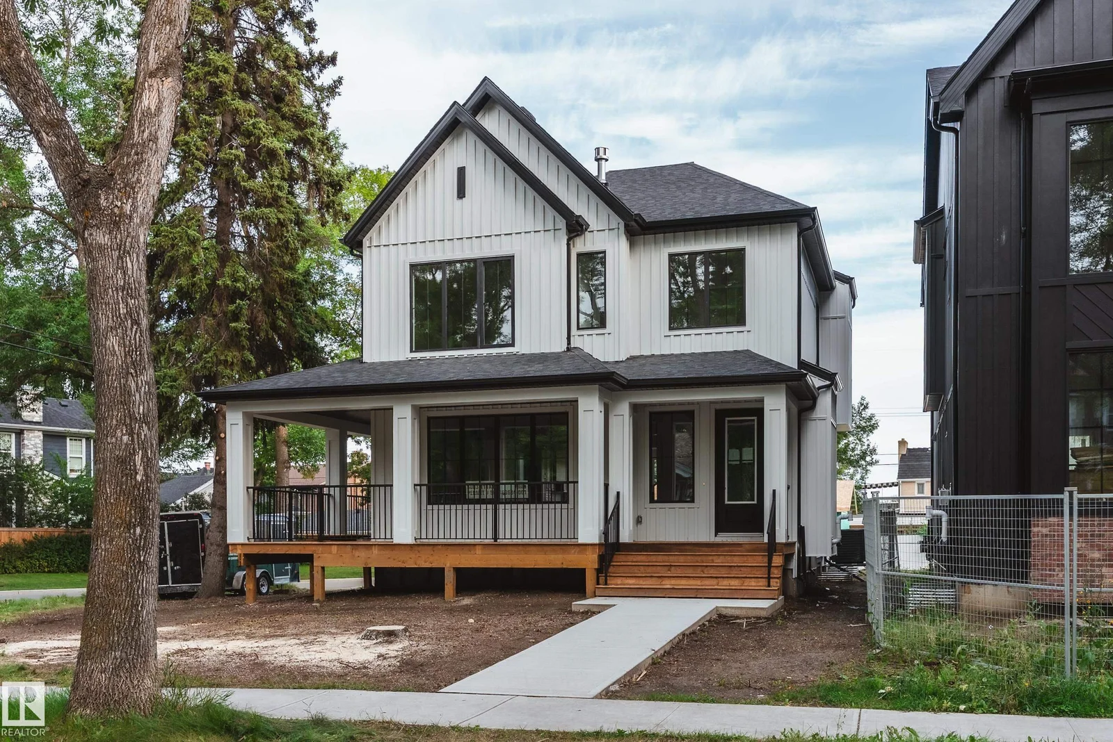 6003 111 AV NW, Edmonton - 6 bedroom Detached Single Family for sale