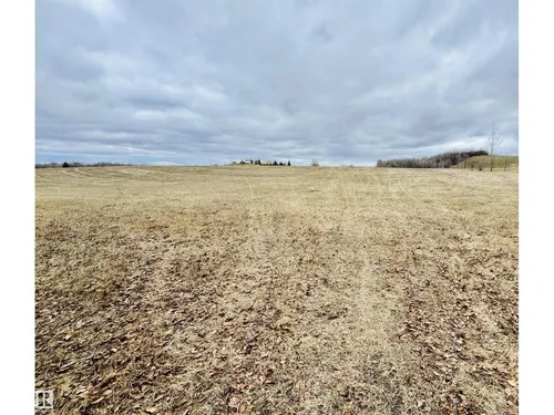 122 9125 TWP Rd 574, Rural St. Paul County - $75,900