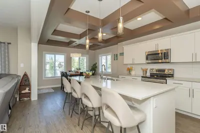 Interior photo 3 of 2304 89 ST SW