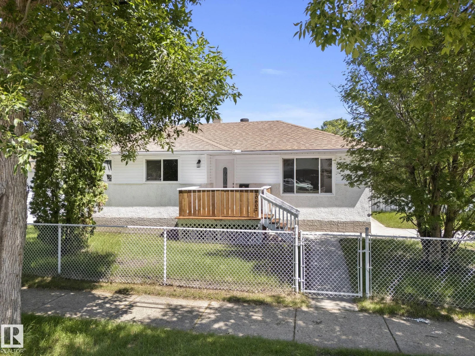 10602 100 AV, Fort Saskatchewan - 5 bedroom Detached Single Family for sale