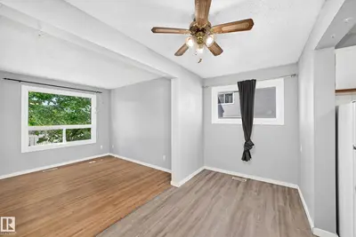 Interior photo 4 of 355 Northgate Terrace NW