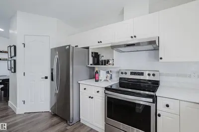 Interior photo 3 of 6741 162A AV NW