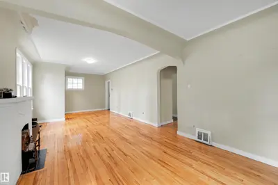 Interior photo 3 of 10612 127 ST NW