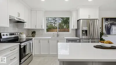 Interior photo 2 of 2723 83 ST NW