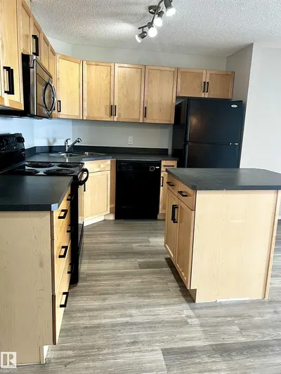 Interior photo 2 of #411 5951 165 AV NW