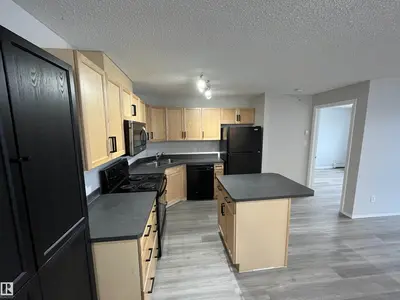 Interior photo 4 of #411 5951 165 AV NW