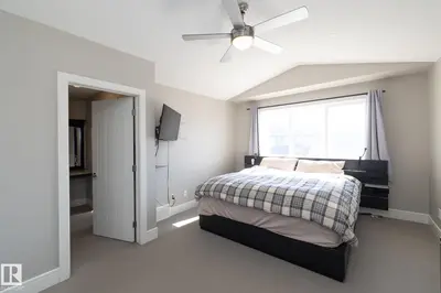 Interior photo 2 of 3302 67 ST