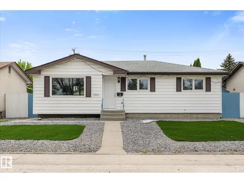7311 137 AV NW, Edmonton - $419,900