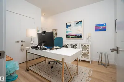 Interior photo 4 of 4714 CHARLES BAY SW