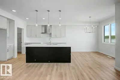 Interior photo 4 of 183 Stiles Bend