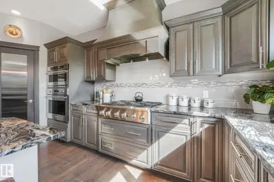 Interior photo 4 of 412 RAVINE CO