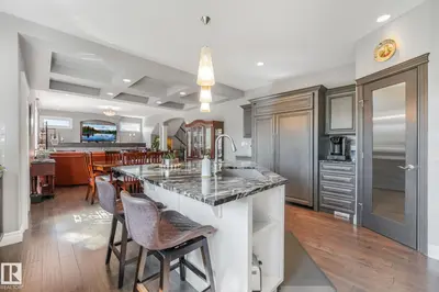 Interior photo 2 of 412 RAVINE CO