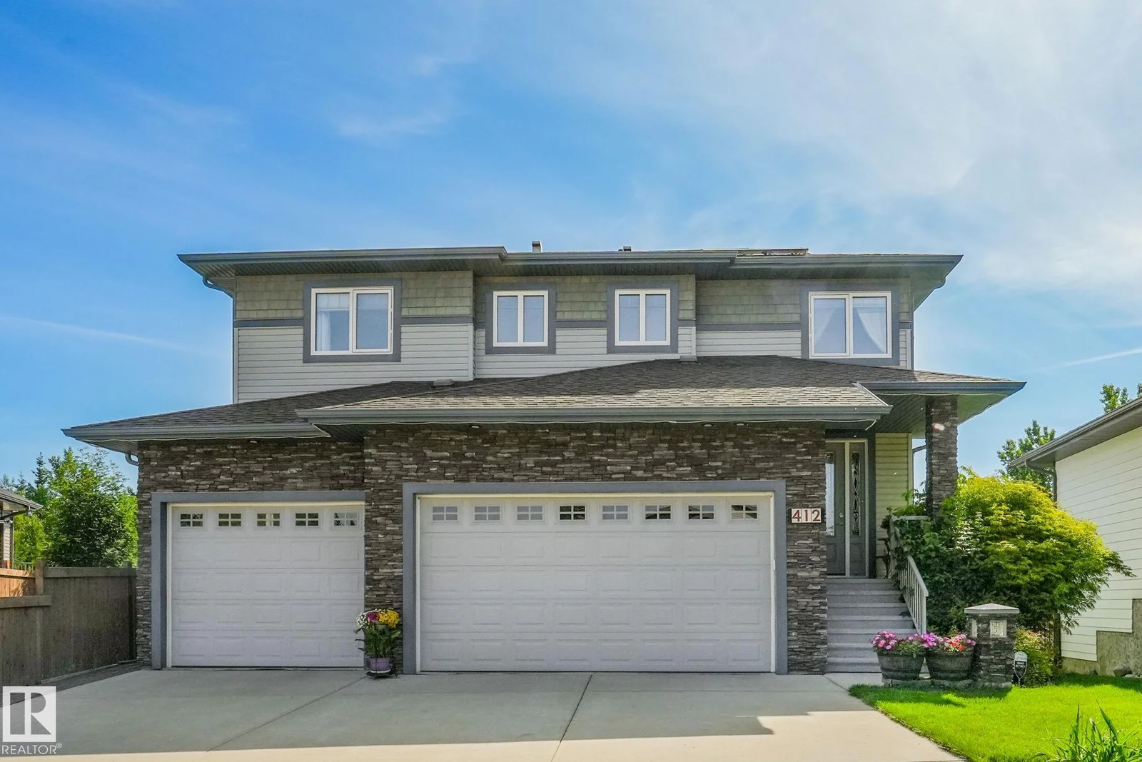 412 RAVINE CO, Devon - 3 bedroom Detached Single Family for sale