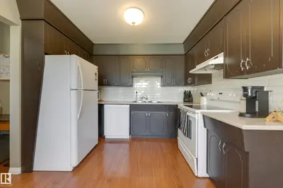 Interior photo 2 of 10527 32 AV NW