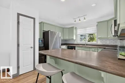 Interior photo 4 of 21320 90 AV NW
