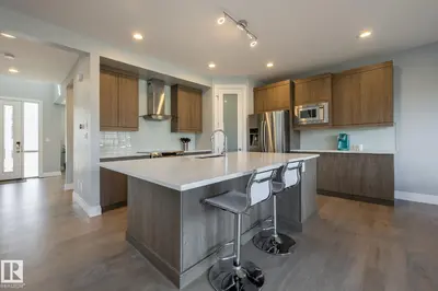 Interior photo 4 of 10936 71 AV NW