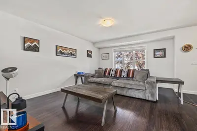 Interior photo 4 of 125 BIRCHWOOD CL