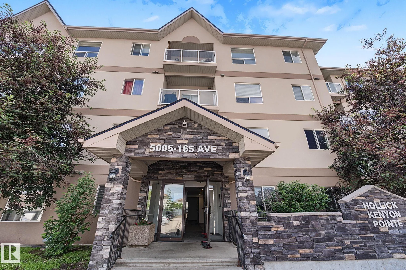 #111 5005 165 AV NW, Edmonton - 2 bedroom Apartment for sale