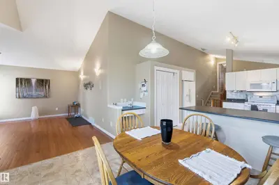 Interior photo 4 of 98 ORCHID CR