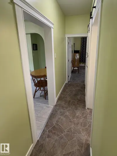 Interior photo 4 of 11511 101 ST NW