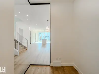 Interior photo 4 of 14315 98 AV NW NW