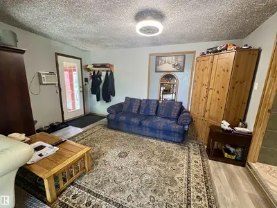 Interior photo 3 of 5026 50 ST