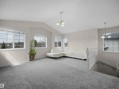 Interior photo 4 of 7407 SINGER LD NW
