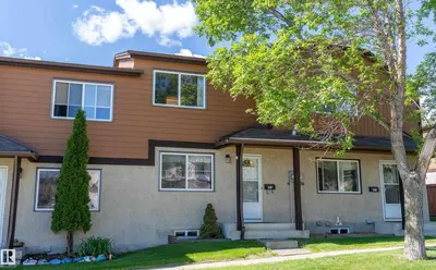 Interior photo 1 of 5107 146 AV NW