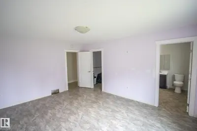 Interior photo 2 of 11215 HWY 55
