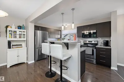 Interior photo 4 of 1922 74 ST SW