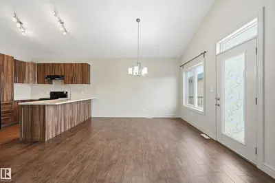 Interior photo 4 of 1346 CUNNINGHAM DR SW