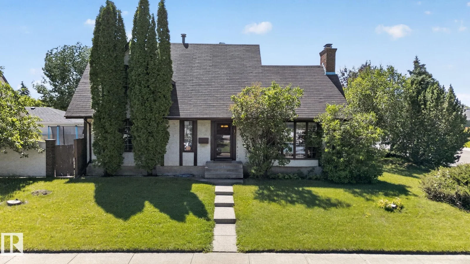 7819 22 AV NW, Edmonton - 4 bedroom Detached Single Family for sale