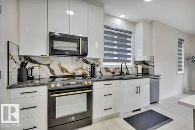 Interior photo 3 of 5010 DONSDALE DR NW