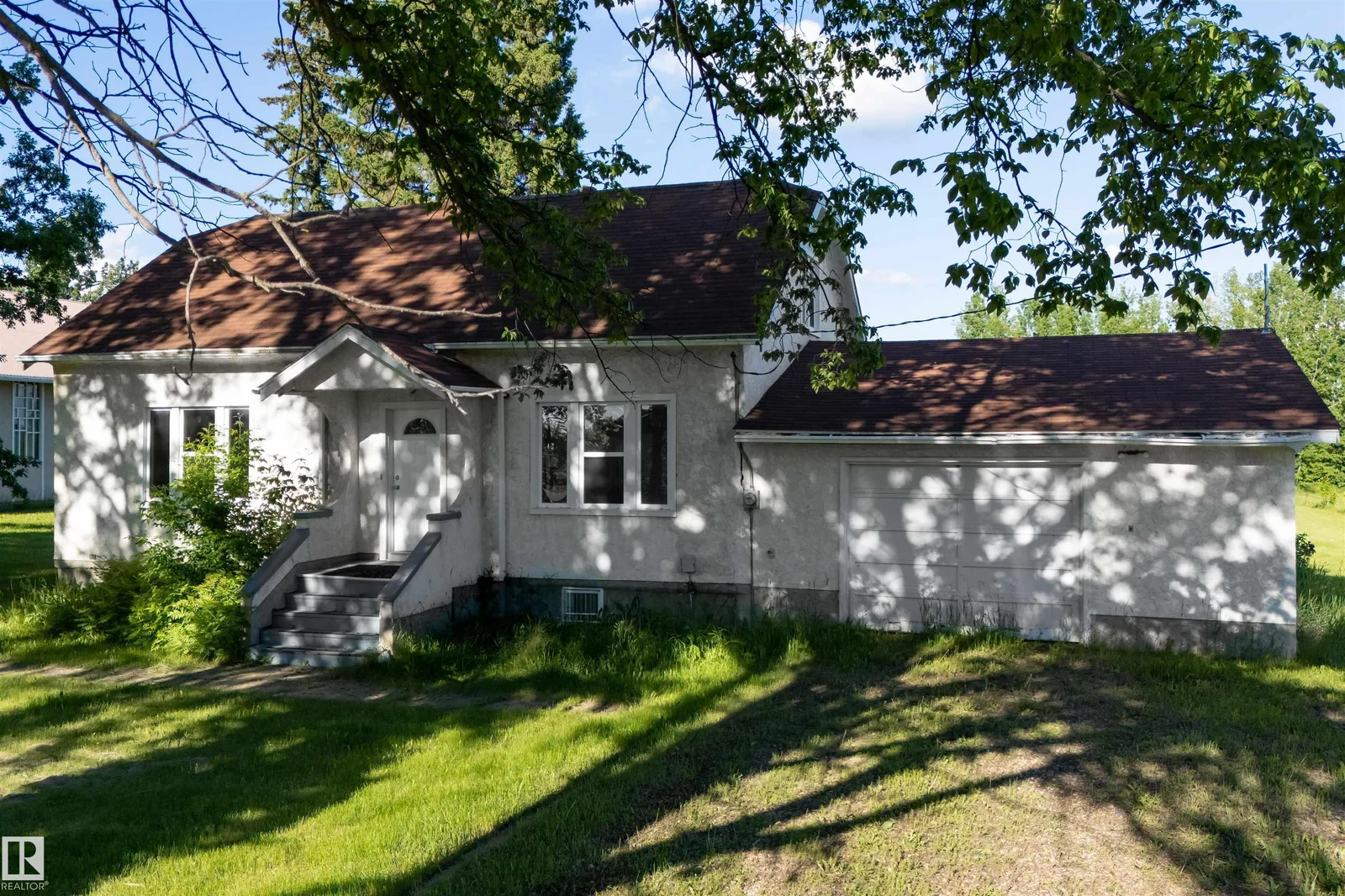 4904 49 ST, Vimy - 4 bedroom Detached Single Family for sale