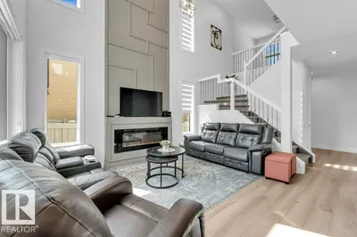 Interior photo 3 of #3525 42 Ave