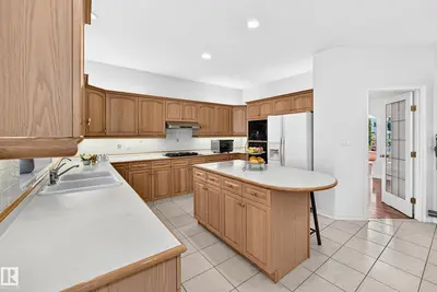 Interior photo 4 of 8820 158 AV NW