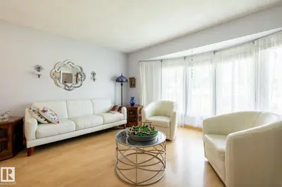 Interior photo 1 of 2309 MILLBOURNE RD W NW