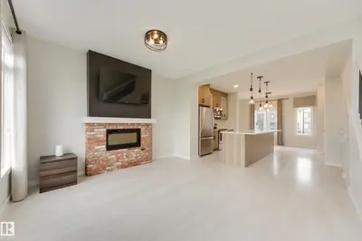 Interior photo 4 of #75 1010 RABBIT HILL RD SW