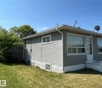 Interior photo 1 of 5211 49 Ave