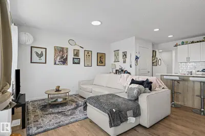 Interior photo 3 of #16 19904 31 AV NW